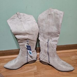 Universal Thread Cream Over the Knee Boots Suede